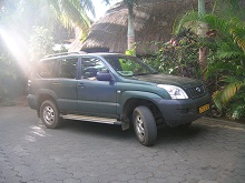 land-cruiser-nature-trails